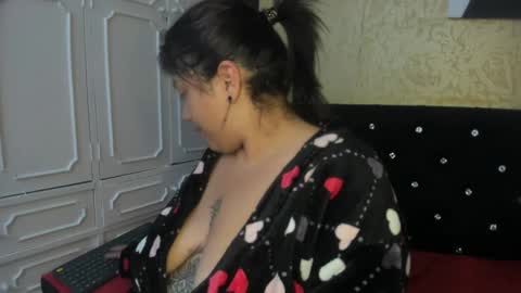 Snapshot of dannagarza chatting on January 23, 10:01 am Danna Garza online show from January 23, 10:01 am