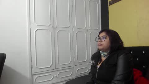 Snapshot of dannagarza chatting on March 5, 4:24 am Danna Garza online show from March 5, 4:24 am