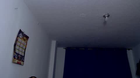 Snapshot of dannamomcerrat chatting on February 13, 1:50 am dannamomcerrat online show from February 13, 1:50 am