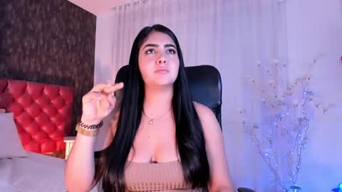 Danna online show from December 21, 6:02 pm