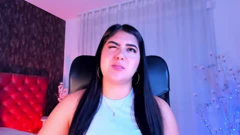 Danna online show from December 28, 2:42 pm