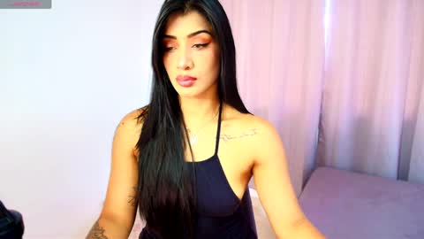 Snapshot of dannawells chatting on April 3, 3:54 pm Danna Wells online show from April 3, 3:54 pm