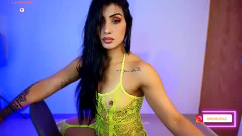 Snapshot of dannawells chatting on June 13, 9:24 pm Danna Wells online show from June 13, 9:24 pm
