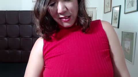 Danna online show from January 11, 2:36 pm