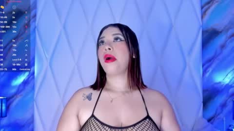 Danna Monroe  online show from May 6, 11:48 am
