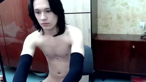 HilmarZ online show from March 7, 9:06 pm