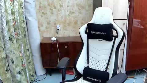 HilmarZ online show from September 18, 4:31 pm