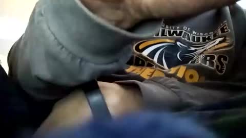 dannowisc online show from February 7, 1:37 pm