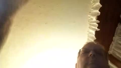 Snapshot of dannowisc chatting on March 11, 4:18 am dannowisc online show from March 11, 4:18 am