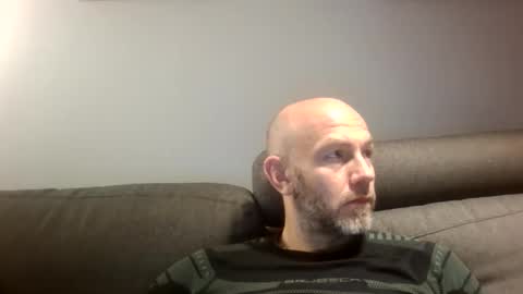 danny81boy online show from October 18, 7:14 pm