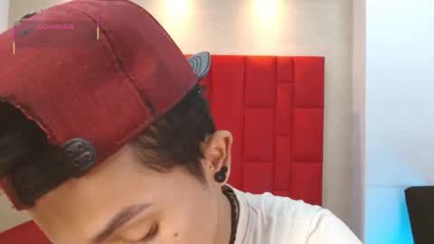 Danny online show from November 12, 1:22 pm