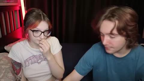 Snapshot of danny_and_ellen chatting on September 13, 5:02 pm danny and ellen online show from September 13, 5:02 pm