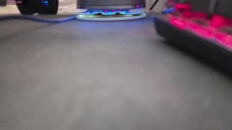 Snapshot of danny_and_ellen chatting on December 16, 8:41 am danny and ellen online show from December 16, 8:41 am