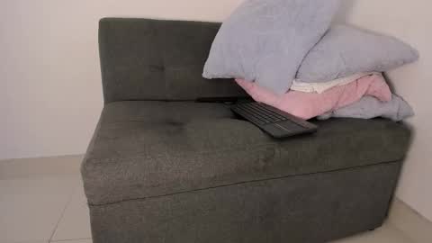 Snapshot of danny_and_lara chatting on October 23, 3:00 pm danny_and_lara online show from October 23, 3:00 pm