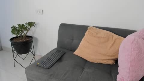 Snapshot of danny_and_lara chatting on November 11, 6:08 pm danny_and_lara online show from November 11, 6:08 pm