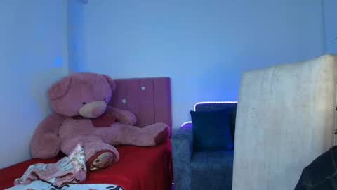 Snapshot of danny_cam1423 chatting on March 20, 6:13 pm danny_cam1423 online show from March 20, 6:13 pm