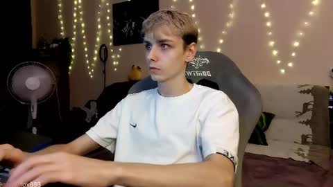 Daniel online show from June 28, 6:36 pm
