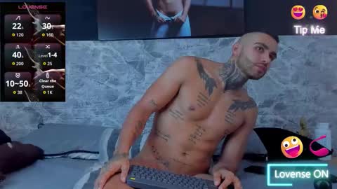 Snapshot of danny_wilson1 chatting on November 5, 10:04 am Danny Willson online show from November 5, 10:04 am