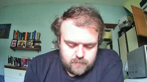 Snapshot of dannyb0y95 chatting on October 17, 9:45 am Danny online show from October 17, 9:45 am