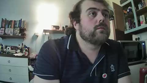 Snapshot of dannyb0y95 chatting on November 4, 8:52 pm Danny online show from November 4, 8:52 pm