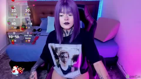 Snapshot of dannyblersack chatting on November 25, 10:54 pm dannyblersack online show from November 25, 10:54 pm