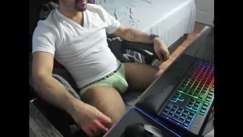 Snapshot of dannydusk chatting on March 4, 4:18 am Danny online show from March 4, 4:18 am