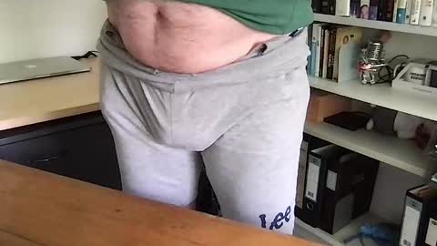 Snapshot of dannyfunboy chatting on January 24, 5:42 am Danny online show from January 24, 5:42 am