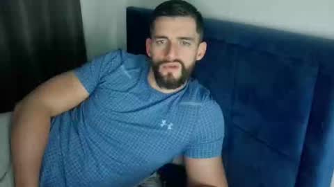 Naughtystr8D online show from December 19, 8:23 am