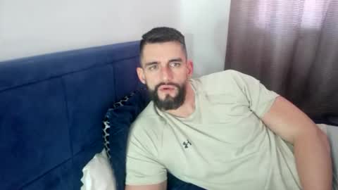 Naughtystr8D online show from March 5, 12:11 pm