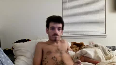 Snapshot of dannynoww chatting on June 18, 3:07 am danny online show from June 18, 3:07 am