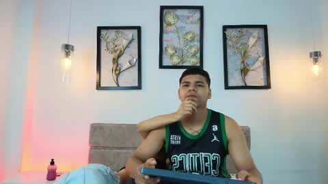 dannysamm online show from October 24, 11:50 am