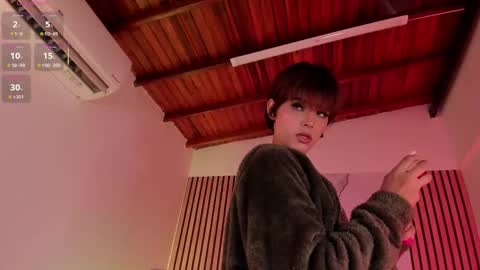 Snapshot of dannysastar_ chatting on October 25, 8:58 pm DANNYSA online show from October 25, 8:58 pm