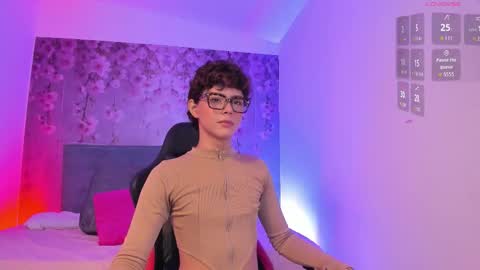 Snapshot of dannysastar_ chatting on November 29, 11:52 pm DANNYSA online show from November 29, 11:52 pm