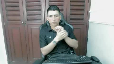 dannyt_hot online show from November 17, 1:28 pm