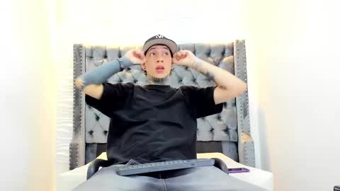 dante_armstrong online show from December 23, 3:48 am