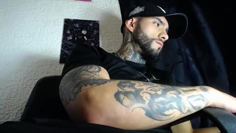 dante_d_angelo_ online show from September 16, 4:13 am