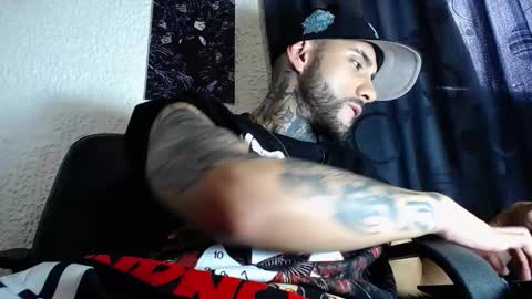 dante_d_angelo_ online show from October 27, 6:01 pm