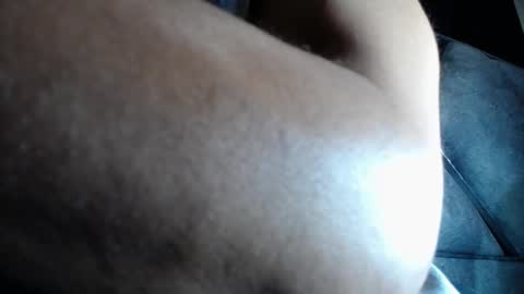 Snapshot of dante_d_angelo_ chatting on March 23, 11:42 pm dante_d_angelo_ online show from March 23, 11:42 pm