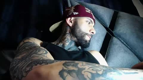 dante_d_angelo_ online show from May 4, 10:39 pm