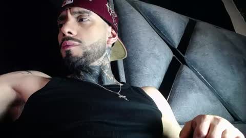 dante_d_angelo_ online show from June 18, 8:03 am