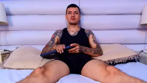 Snapshot of dante_flamee chatting on March 4, 2:45 pm dante_flamee online show from March 4, 2:45 pm