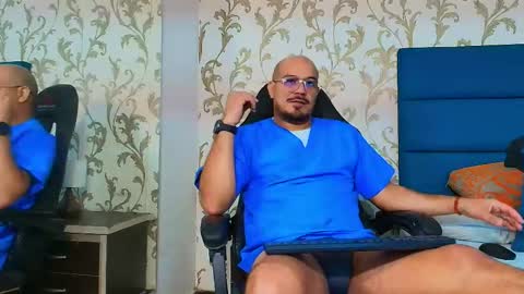 Snapshot of dante_goldt chatting on May 5, 10:18 pm Dante online show from May 5, 10:18 pm