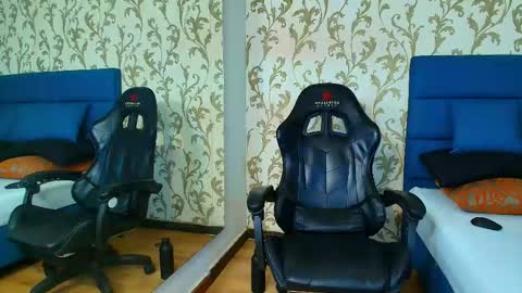 Snapshot of dante_goldt chatting on May 28, 12:08 am Dante online show from May 28, 12:08 am