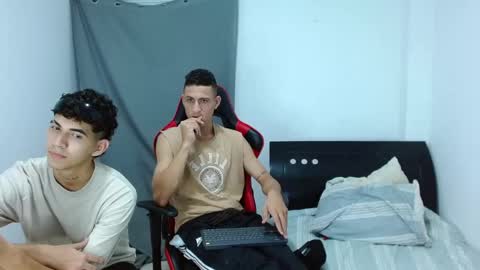 Snapshot of dante_lord chatting on December 5, 6:10 am Dante online show from December 5, 6:10 am