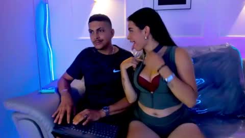 dante_mia online show from June 16, 4:37 am