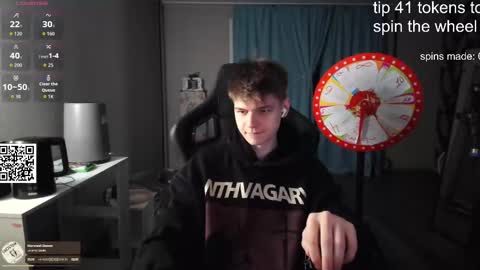 Snapshot of dantebigboi chatting on October 11, 12:47 pm Daniel online show from October 11, 12:47 pm
