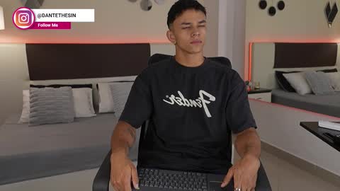 Dante online show from October 17, 8:44 pm