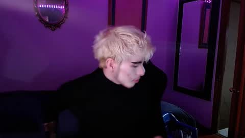 danteobscuro online show from December 21, 5:03 am