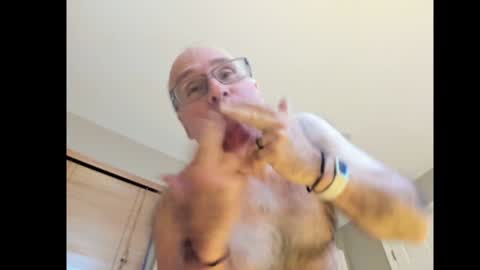 Mark online show from February 3, 10:58 am