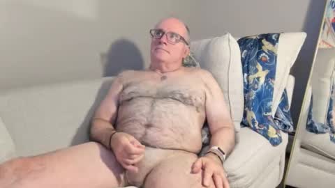 Mark online show from November 22, 7:46 pm